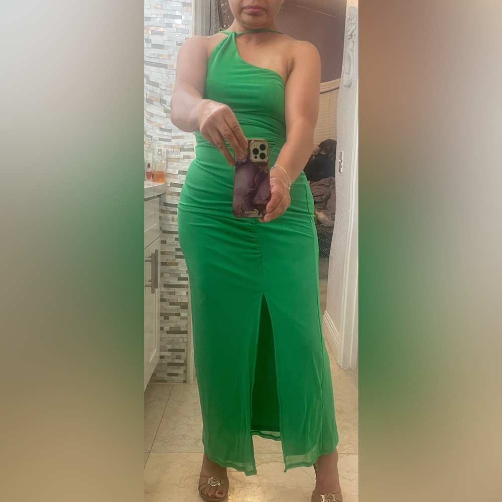 Haute Monde Vibrant Green Maxi Dress